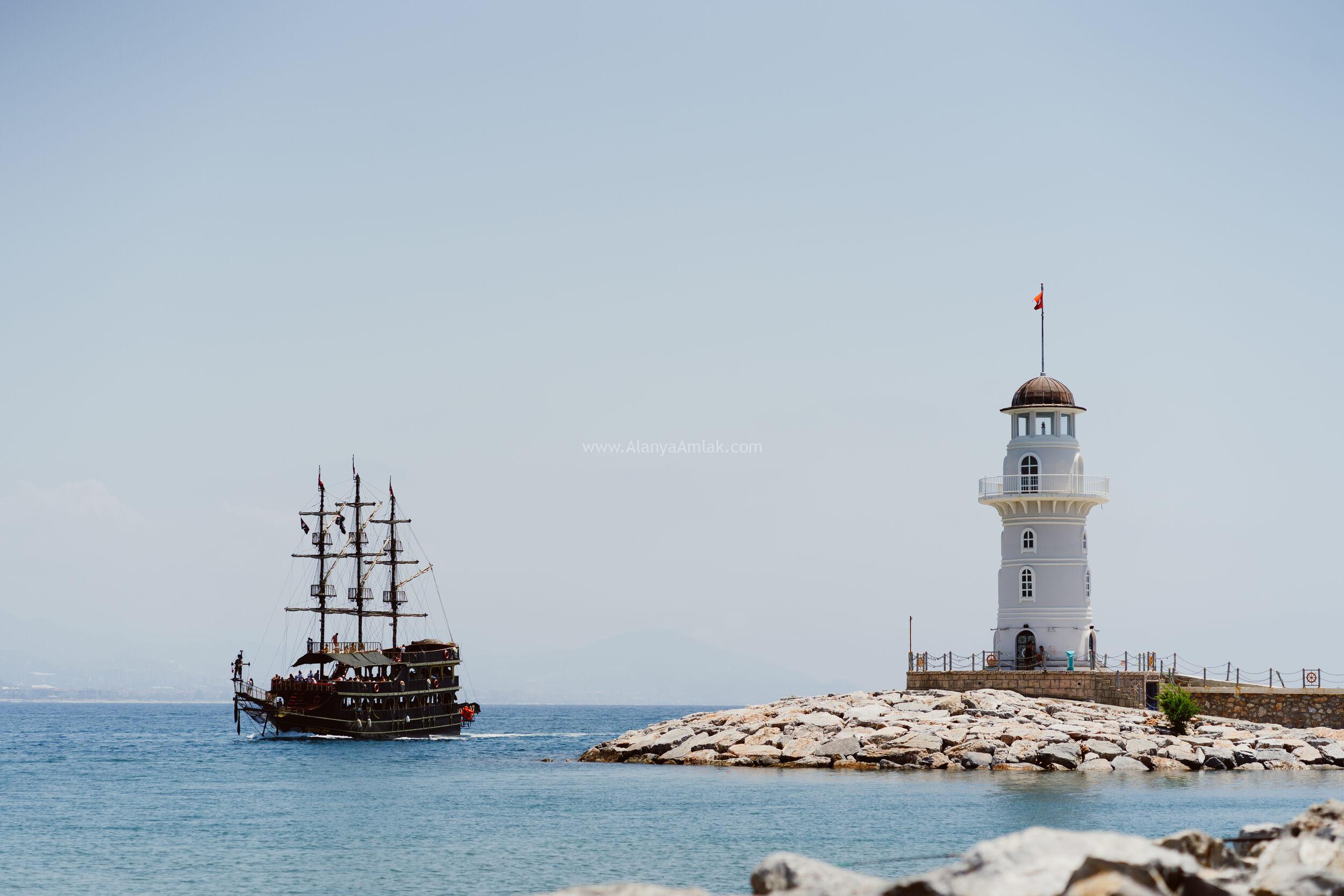 فانوس دریایی آلانیا (Alanya Lighthouse)